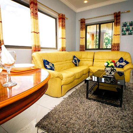 Indigo Cottage And Apartment Kumasi Kültér fotó