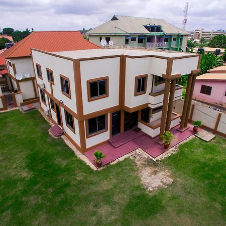Indigo Cottage And Apartment Kumasi Kültér fotó