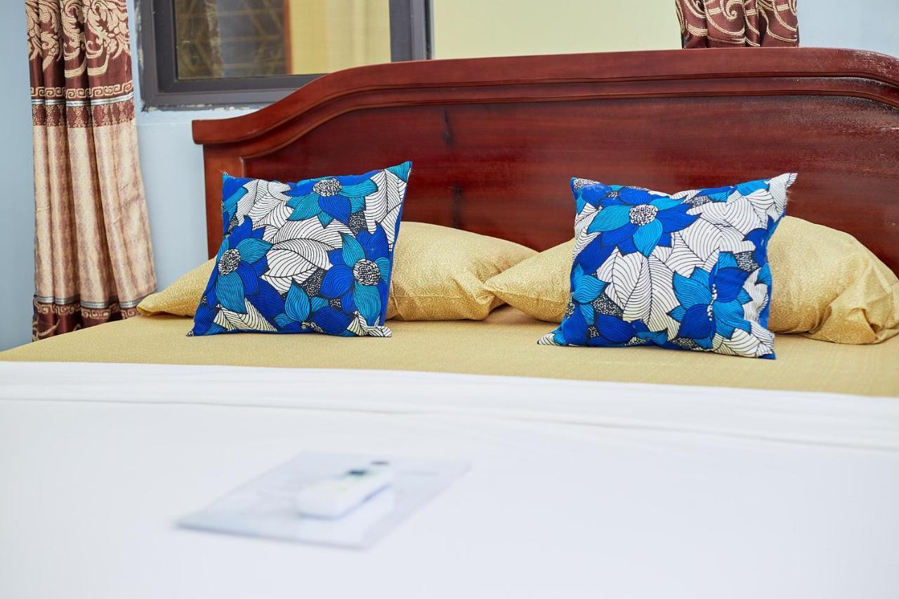 Indigo Cottage And Apartment Kumasi Kültér fotó