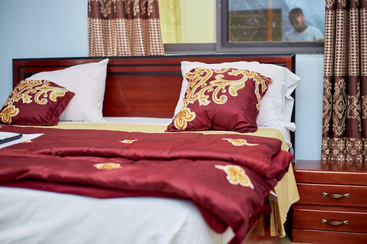 Indigo Cottage And Apartment Kumasi Kültér fotó