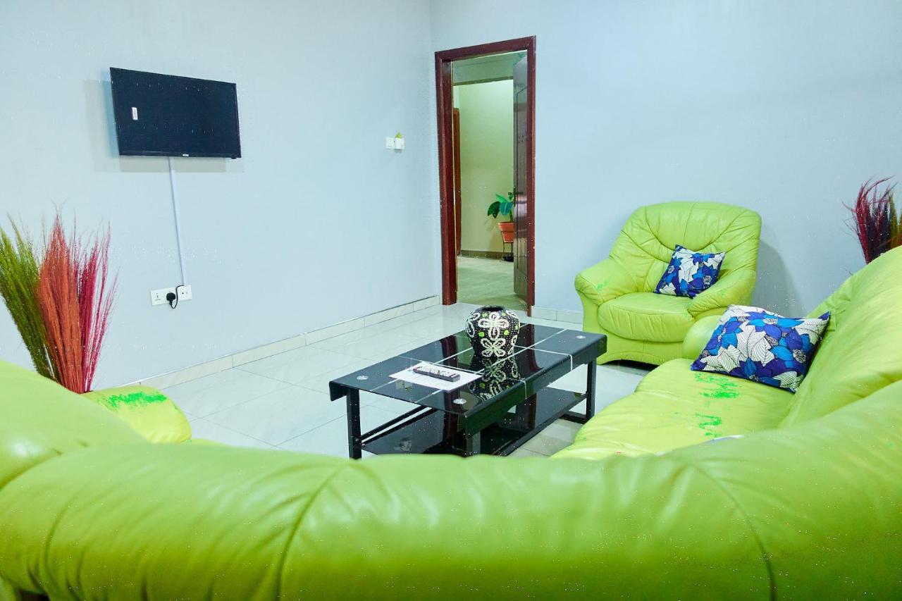 Indigo Cottage And Apartment Kumasi Kültér fotó