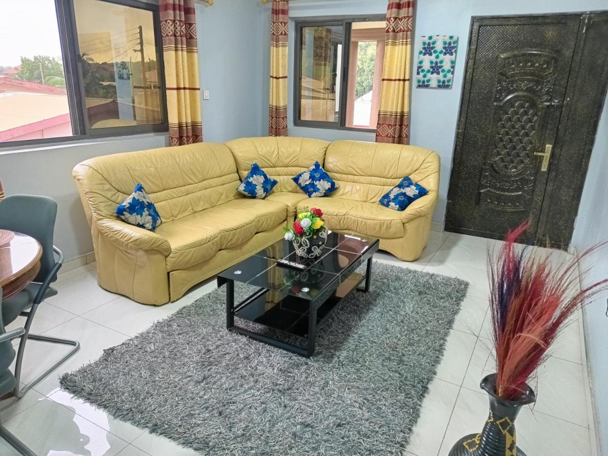 Indigo Cottage And Apartment Kumasi Kültér fotó