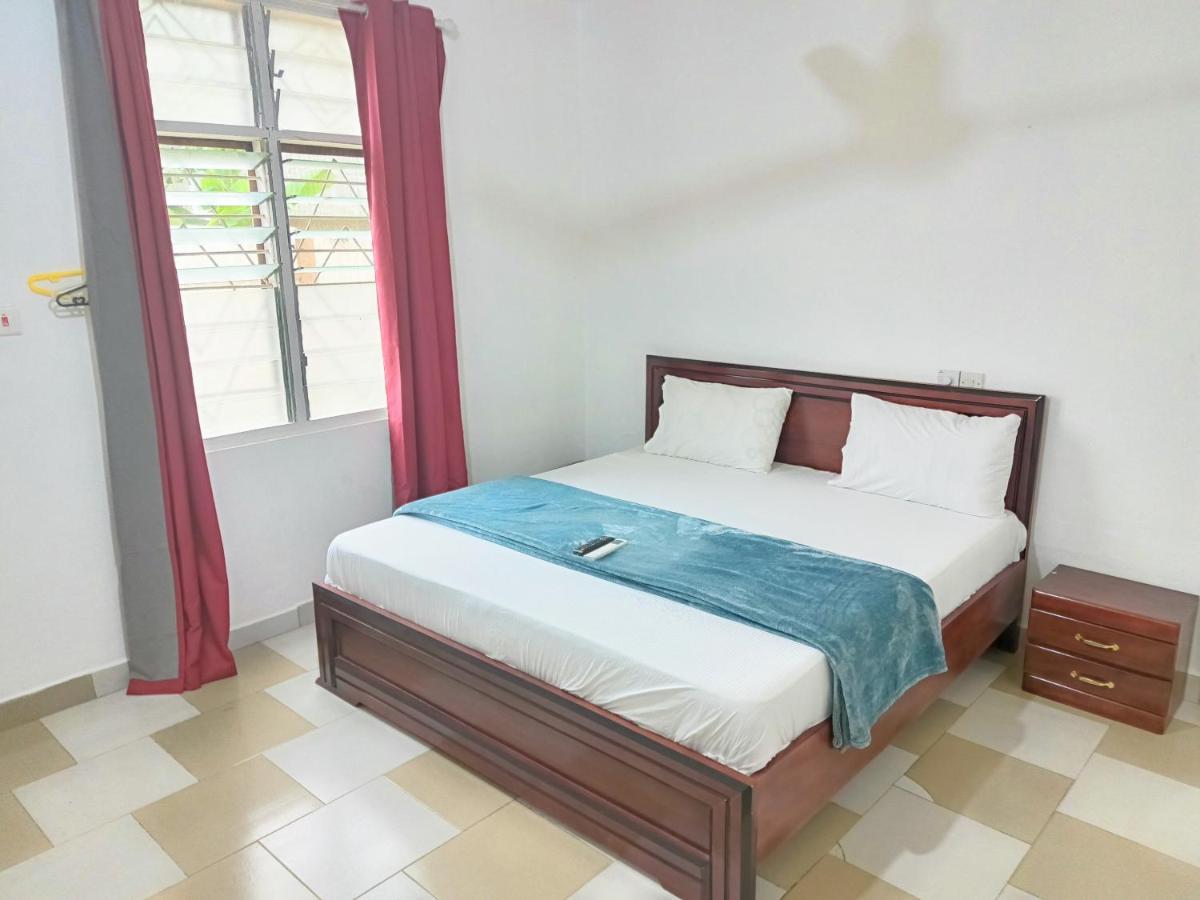 Indigo Cottage And Apartment Kumasi Kültér fotó