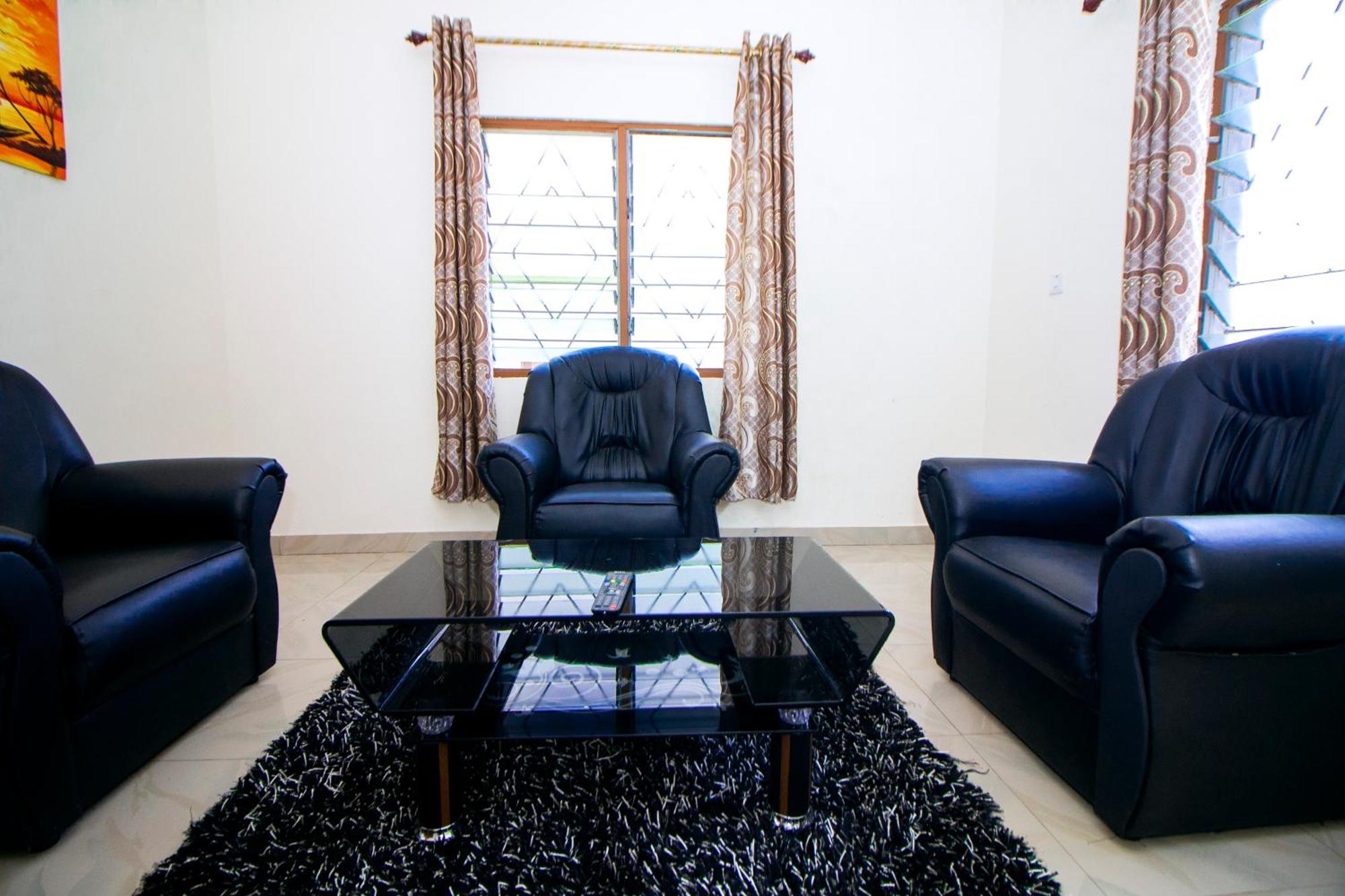 Indigo Cottage And Apartment Kumasi Kültér fotó