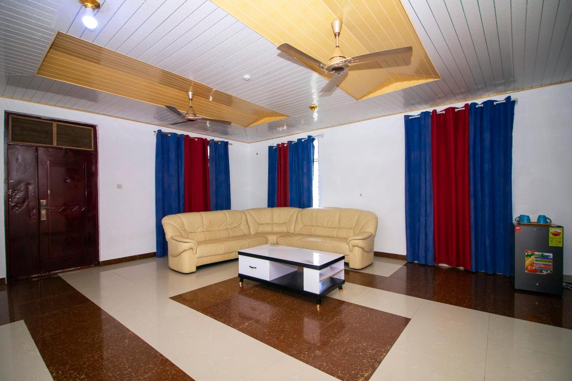 Indigo Cottage And Apartment Kumasi Kültér fotó
