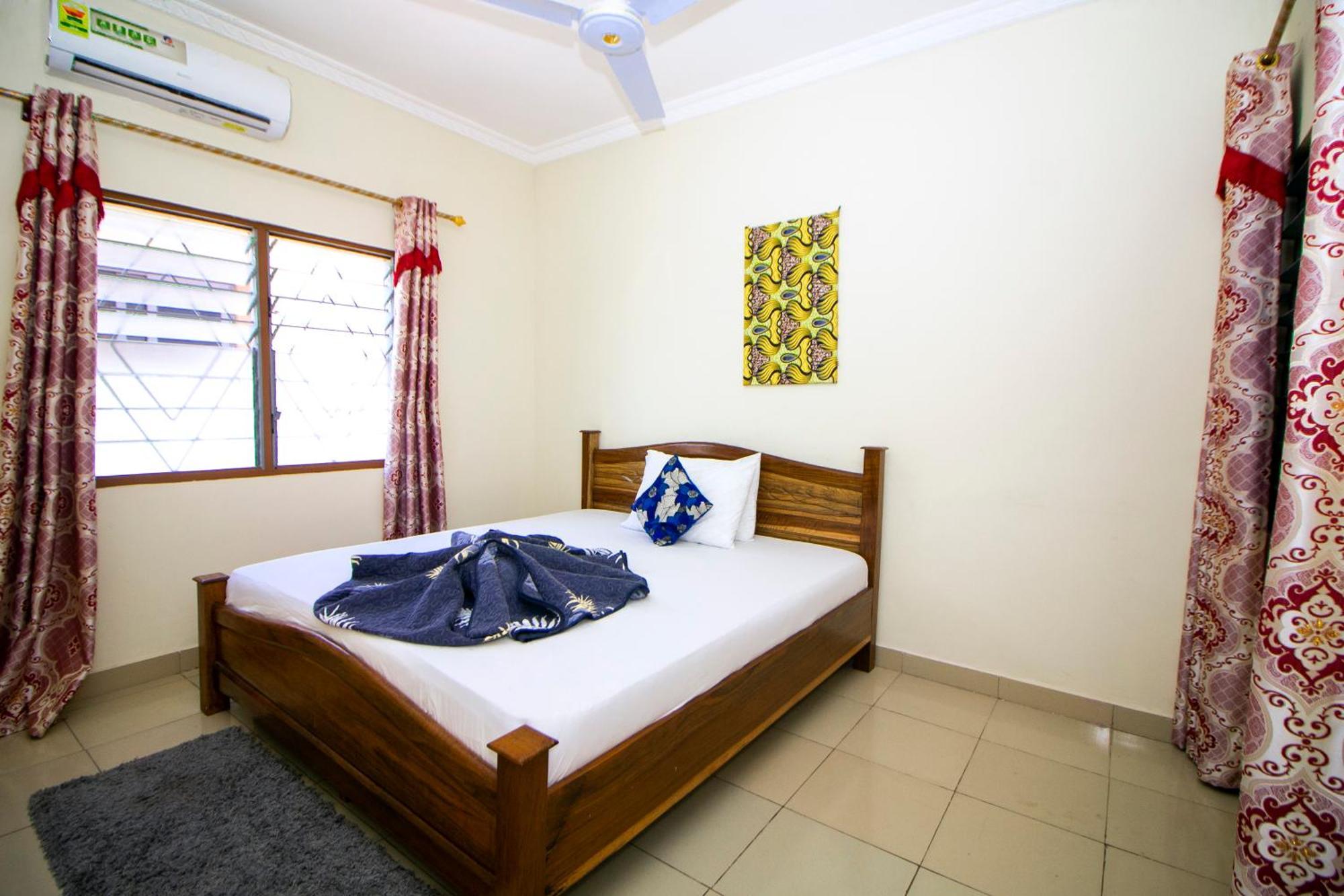 Indigo Cottage And Apartment Kumasi Kültér fotó